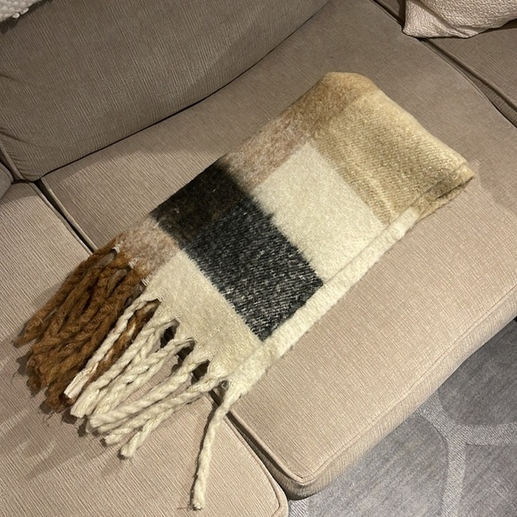 Aldo Accessories - ALDO scarf